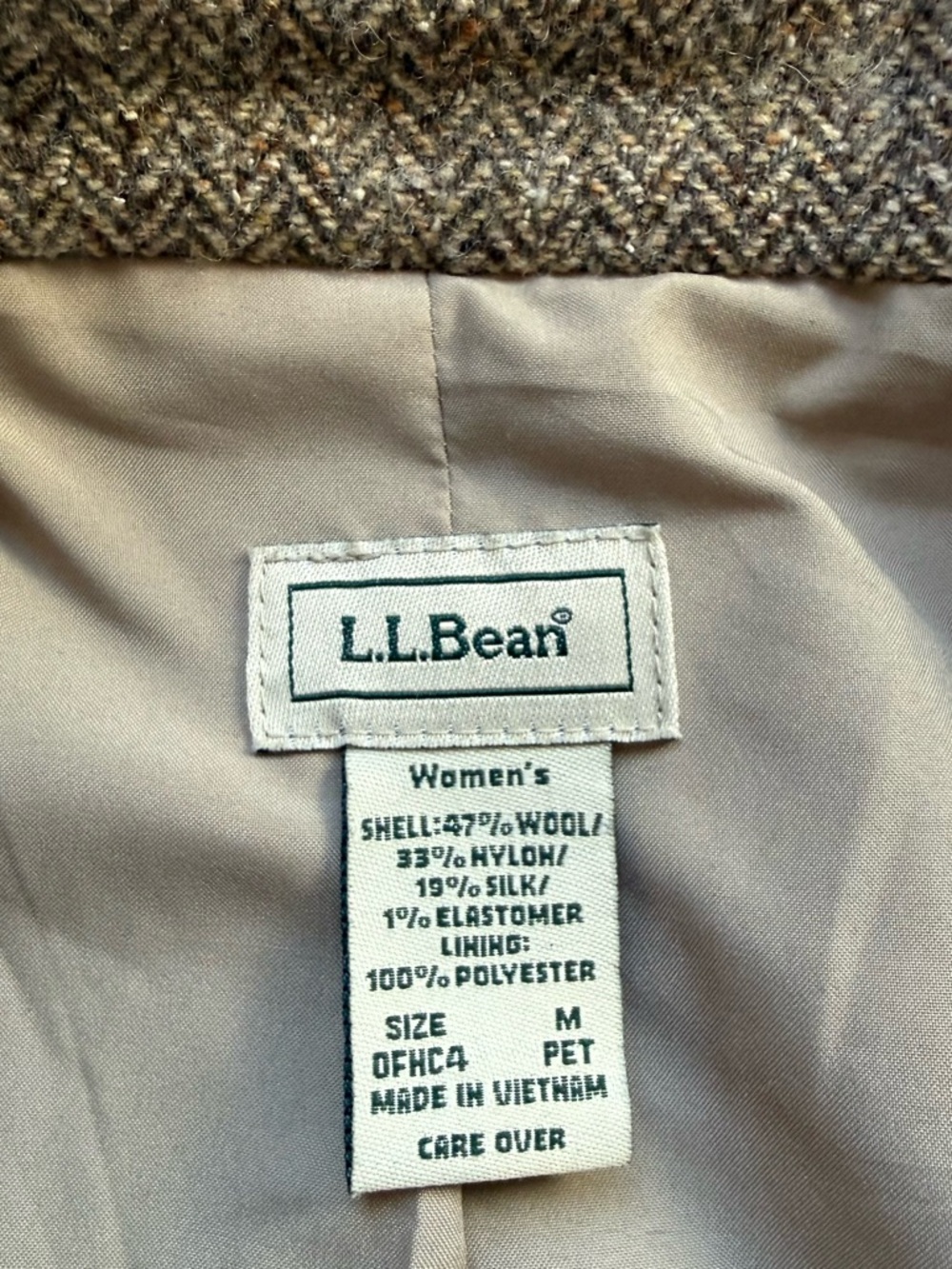 L.L. Bean Herringbone Tweed Blazer Gray Tan Wool Petite Medium Classic - Picture 4 of 14